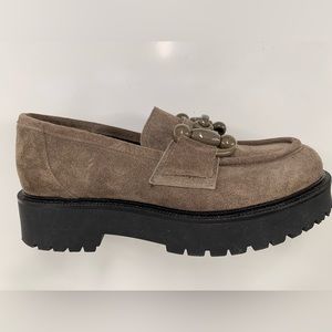 Ateliers Kai Tan Suede Loafers Sz 37 (US 7) Unique Toggle Black Lug Sole Italian